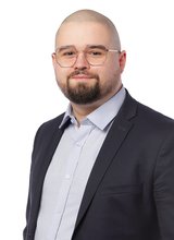 KACPER KONIARSKI - Product Management Director                 & Co-founder